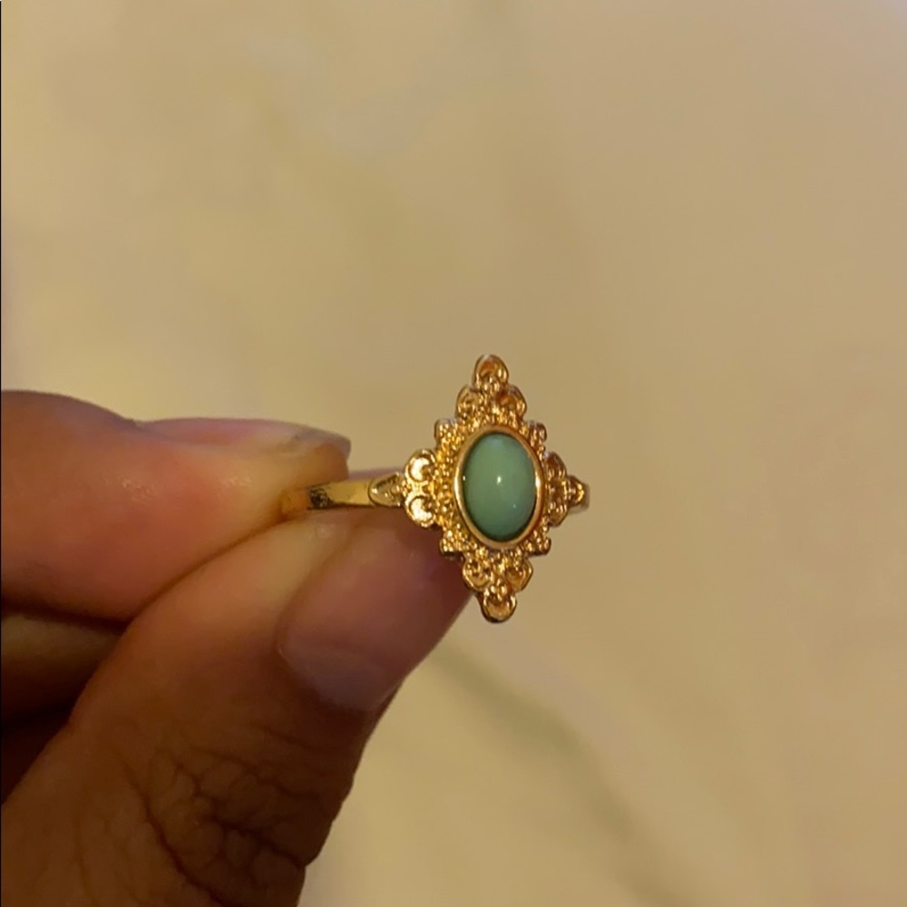 Beautiful rings - Picture 3 of 8